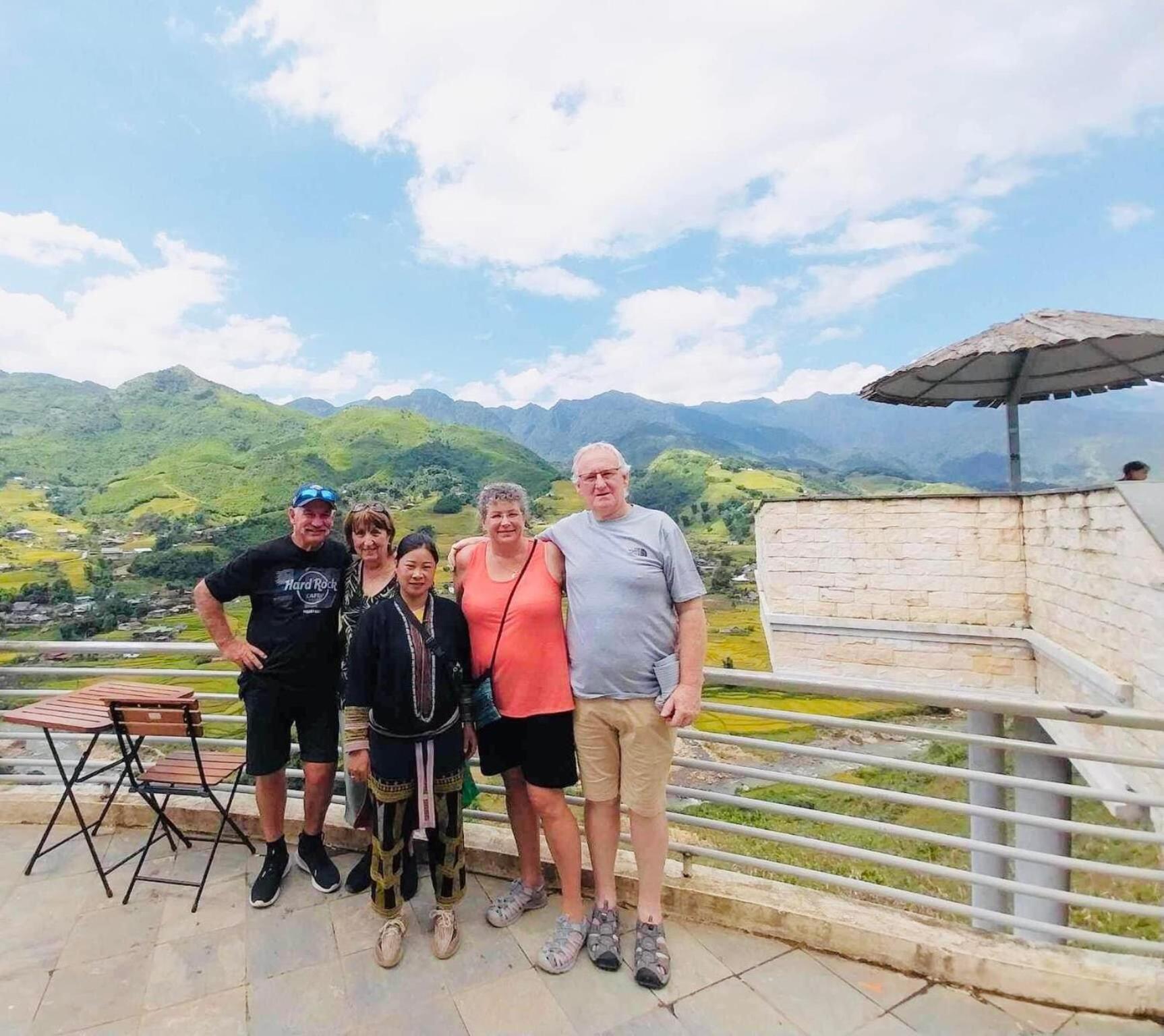 Nini Homestay Sapa エクステリア 写真