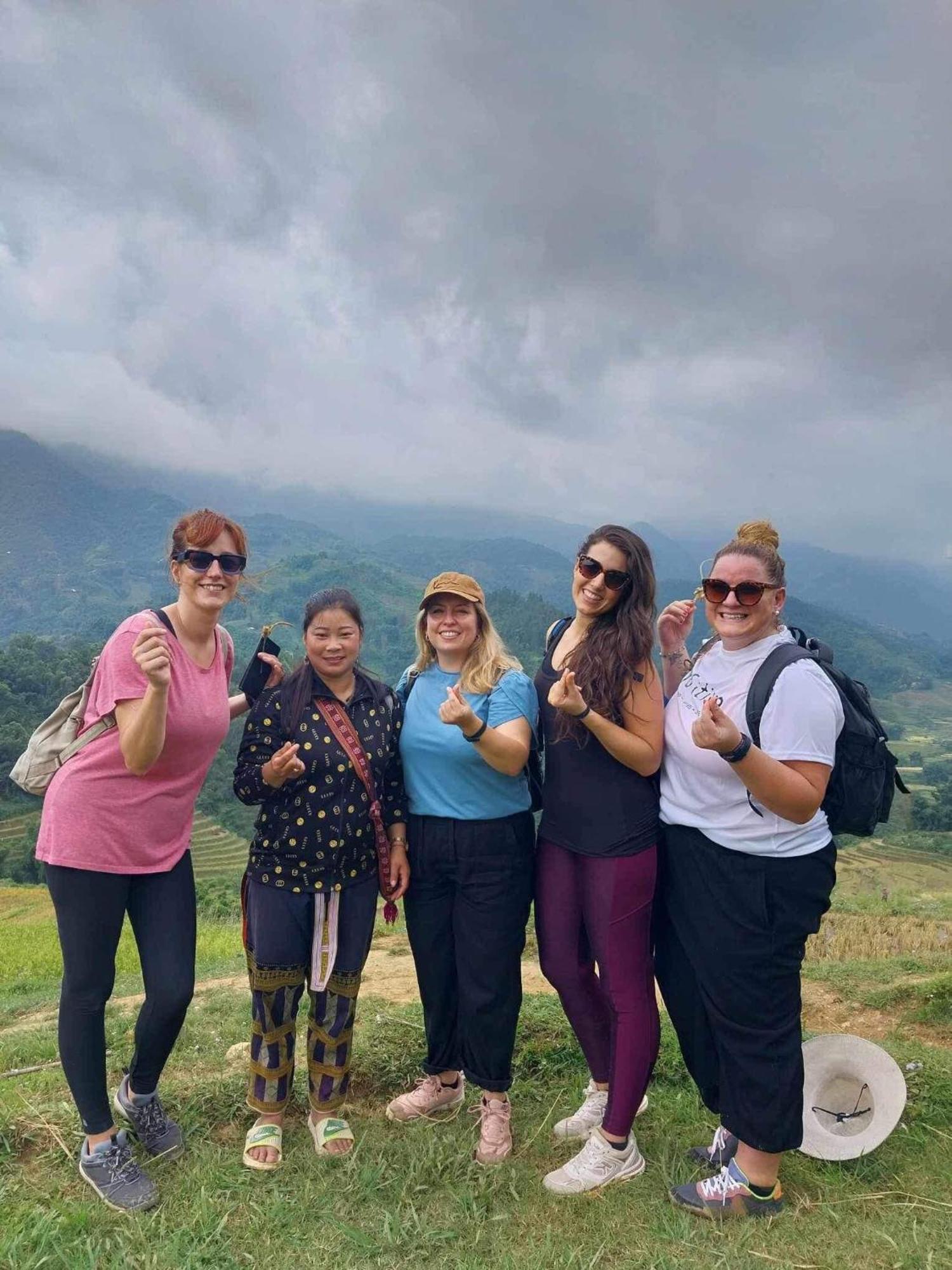 Nini Homestay Sapa エクステリア 写真